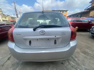 Toyota Corolla 2003 Silver