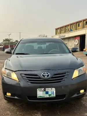 Toyota Camry 2.4 LE 2008 Gray