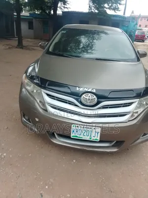 Toyota Venza 2010 Gray
