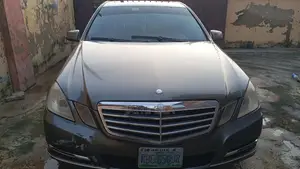 Mercedes-Benz E350 2011 Gray