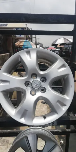 16inch for Toyota Matrix Direct Tokunbo Factory Filted Available