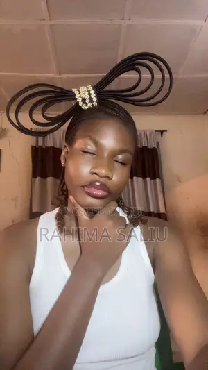 Fascinator