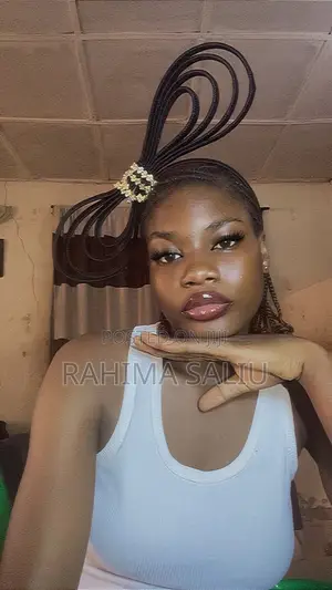 Fascinator