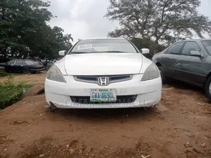 Honda Accord 2004 White
