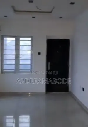 2bdrm Apartment in Yaba, Alagomeji for rent