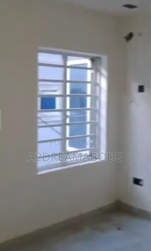 2bdrm Apartment in Yaba, Alagomeji for rent