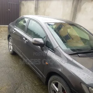 Honda Civic 2008 Gray