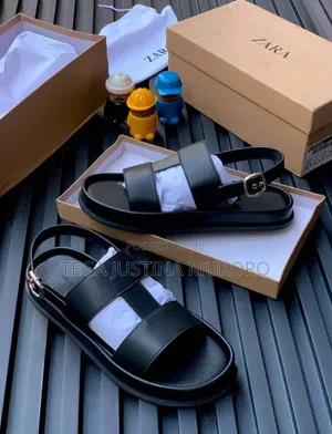 High Quality Zara Men's Buckle Closure Sandals