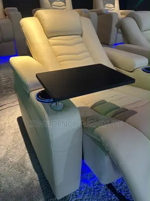 High Quality Cinema/Massage