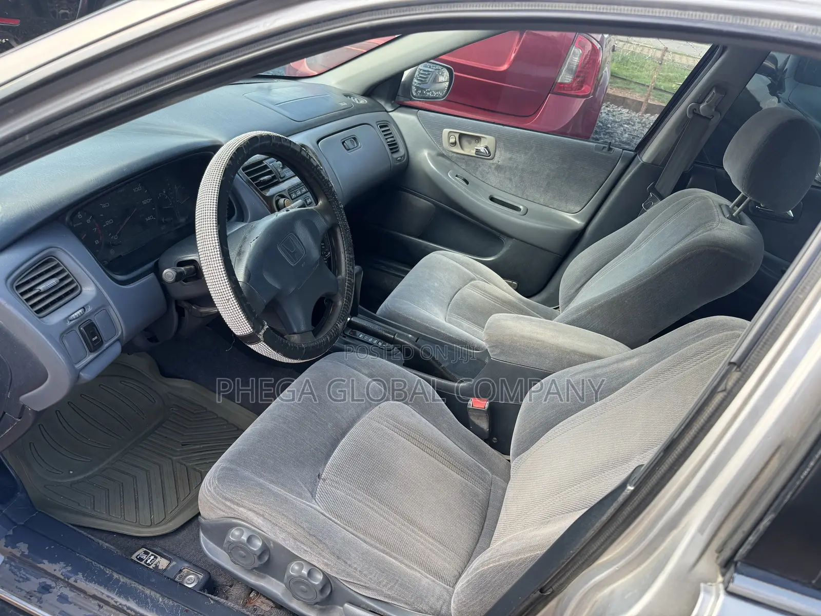 Honda Accord 2000 Silver