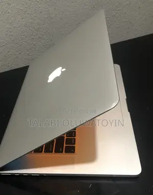 Laptop Apple MacBook Pro 2015 16GB Intel Core i7 SSD 512GB