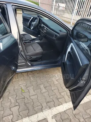 Toyota Corolla 2014 Green