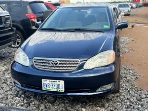Toyota Corolla LE 2005 Blue
