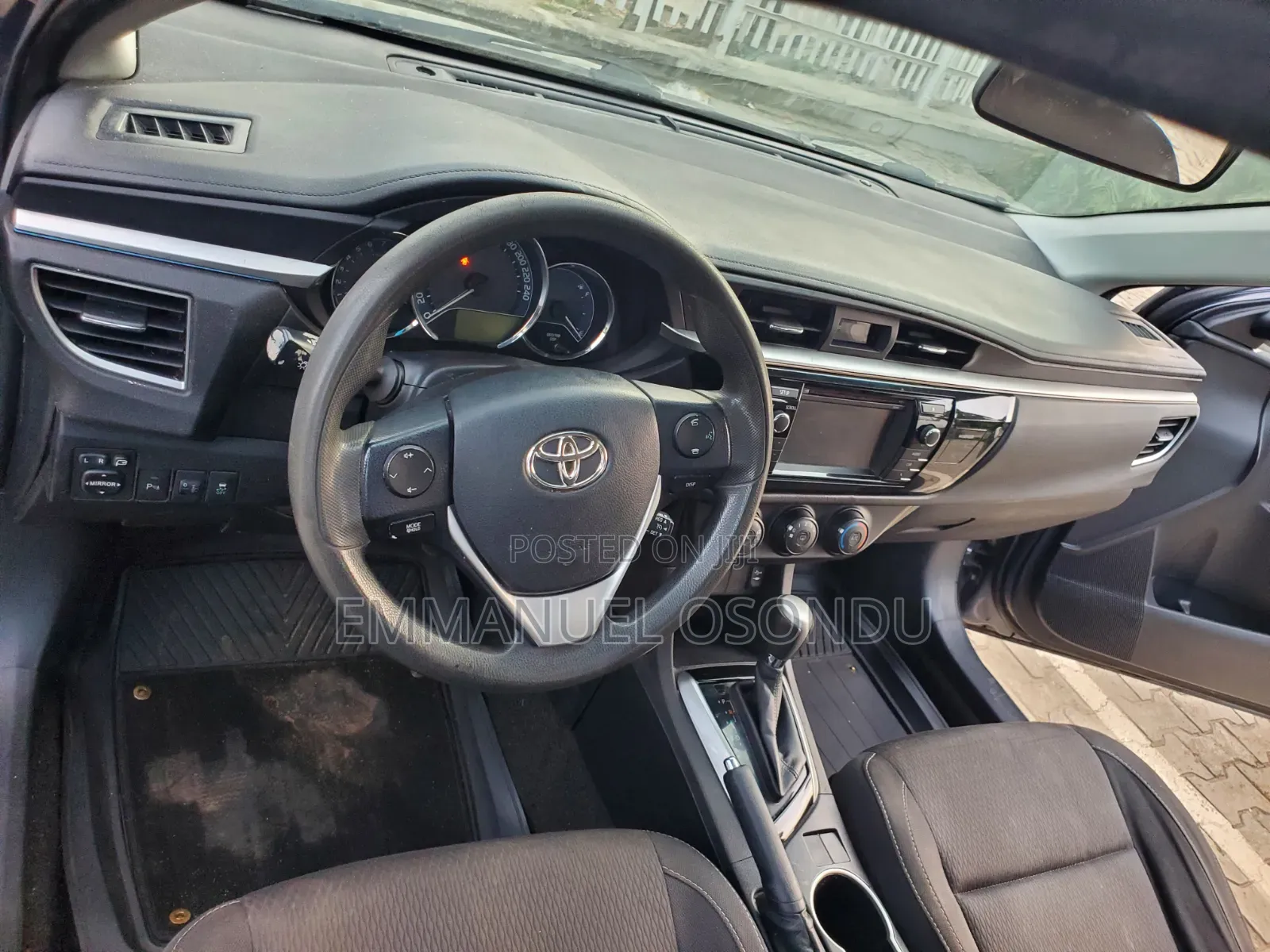 Toyota Corolla 2014 Green