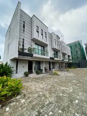 4bdrm Townhouse/Terrace in Lekki for sale
