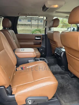 Toyota Sequoia SR5 4x4 2019 Black