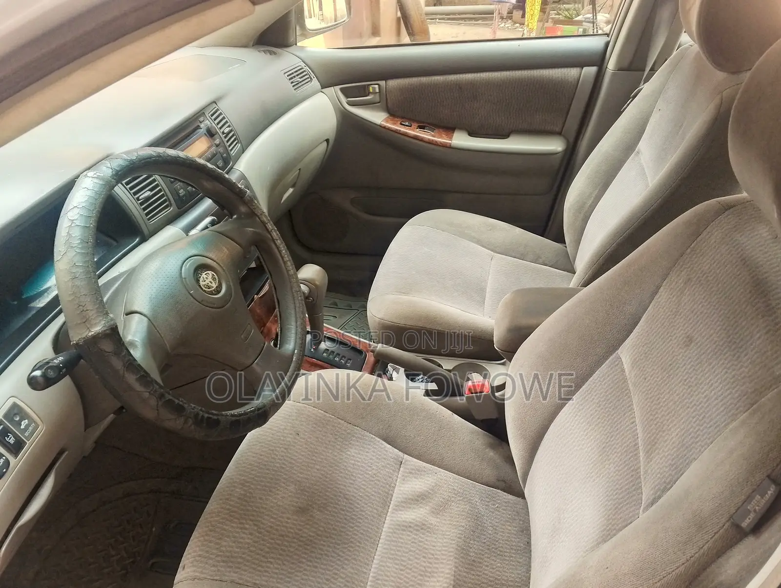 Toyota Corolla LE 2005 Silver
