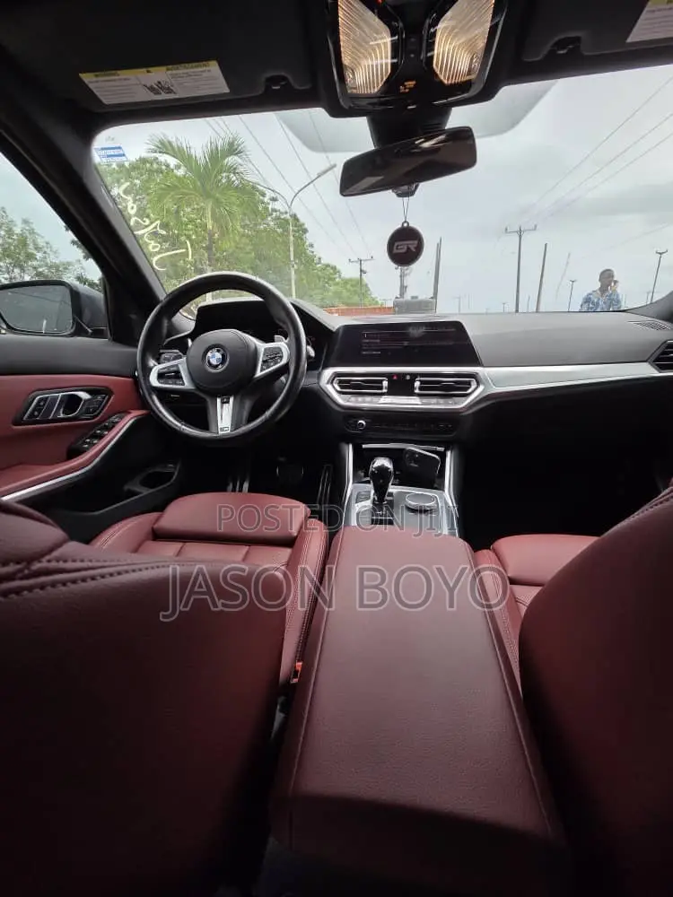 BMW 330i 2022 Gray