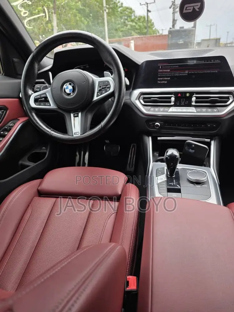 BMW 330i 2022 Gray