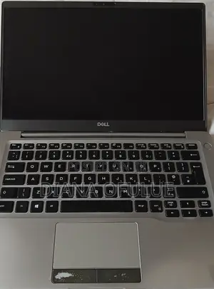 Laptop Dell Latitude 7400 8GB Intel Core i5 HDD+SSD 256GB
