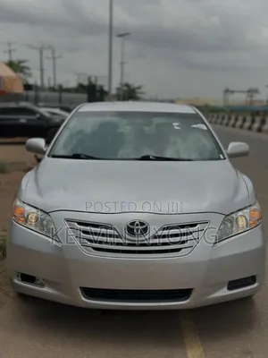 Toyota Camry 2009 Silver
