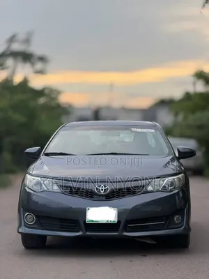 Toyota Camry 2013 Gray
