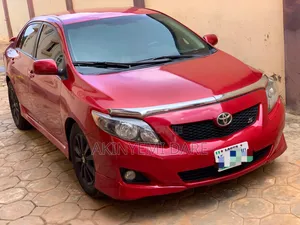 Toyota Corolla 2009 Red