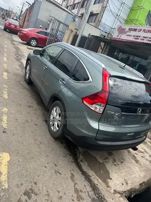 Honda CR-V 2012 Green