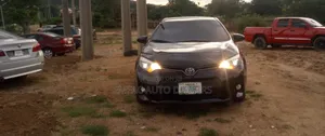 Toyota Corolla 2015 Black