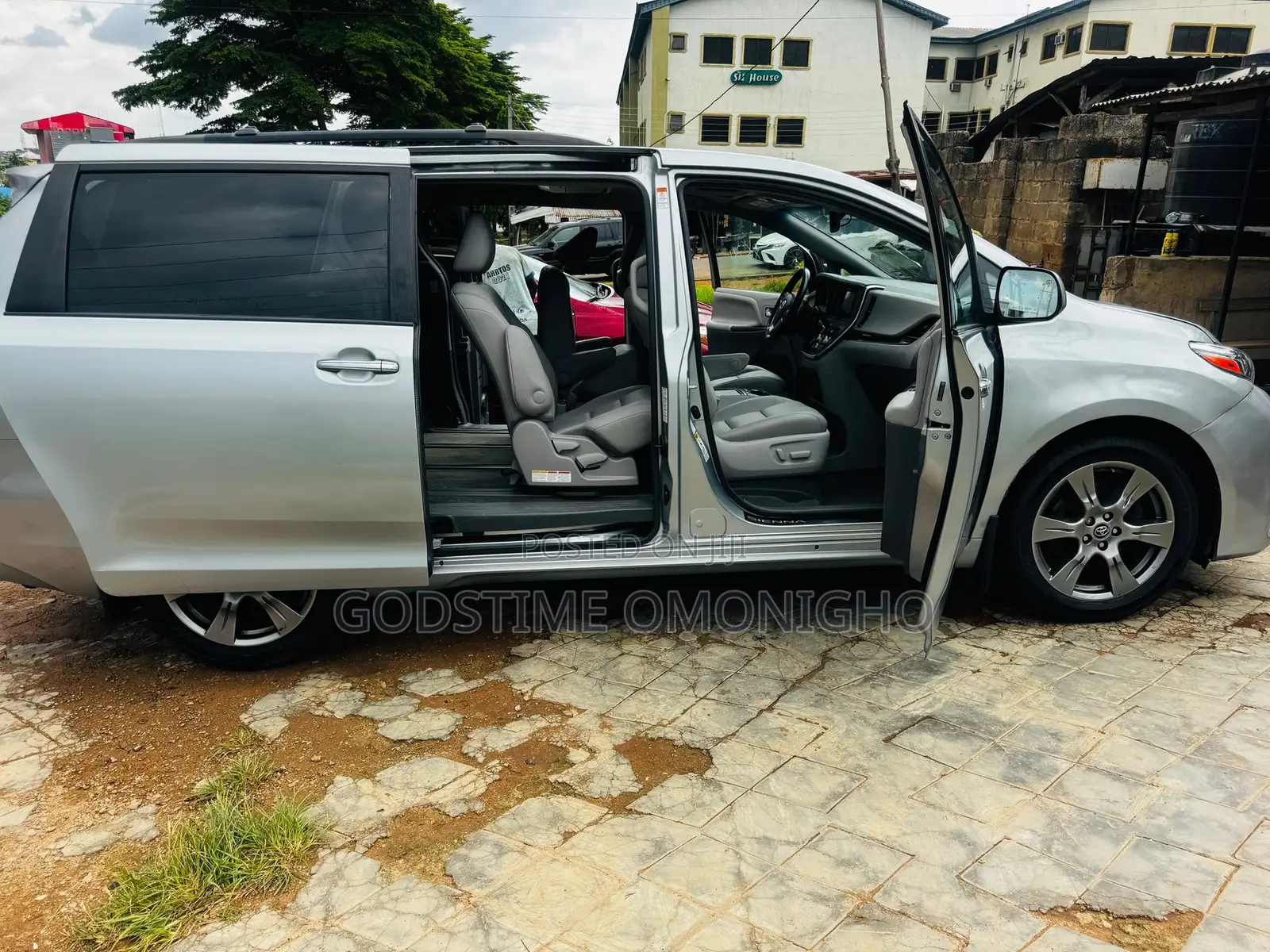 Toyota Sienna 2018