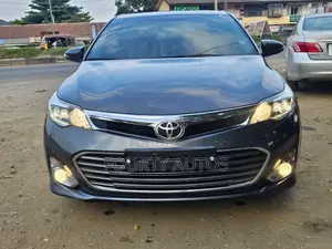 Toyota Avalon Limited 4dr Sedan (3.5L 6cyl 6A) 2014 Gray