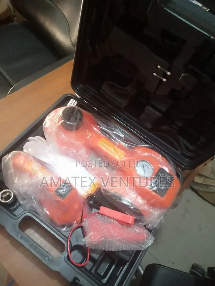 Car Jack Machine