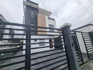 5bdrm Duplex in Gra, Phase 2 for sale