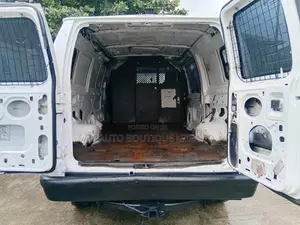 Ford Econoline 2008 White