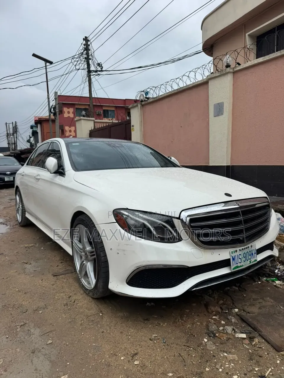 Mercedes-Benz E300 2019 White