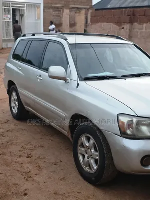 Toyota Highlander 2004 Silver