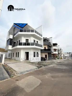 4bdrm Duplex in Guzape, Abuja for sale