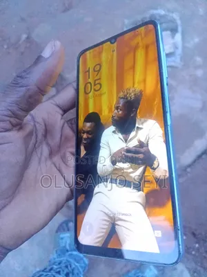Samsung Galaxy A06 128 GB White