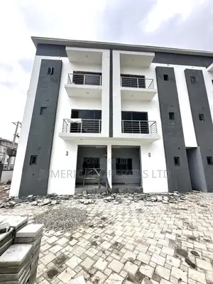 4bdrm Townhouse / Terrace in Katampe (Main) for rent