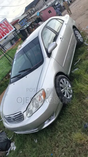 Toyota Corolla 2004 Silver