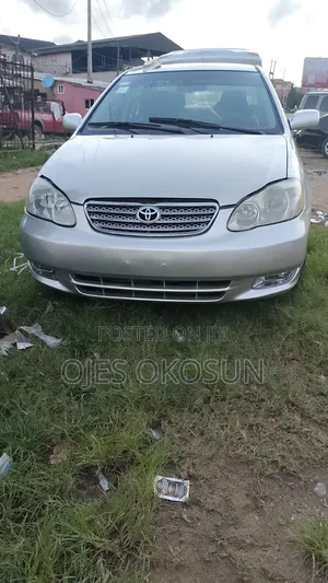 Toyota Corolla 2004 Silver
