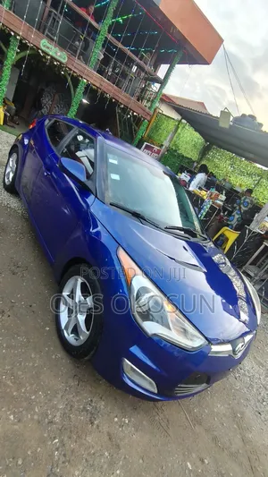 Hyundai Veloster Automatic 2012 Blue