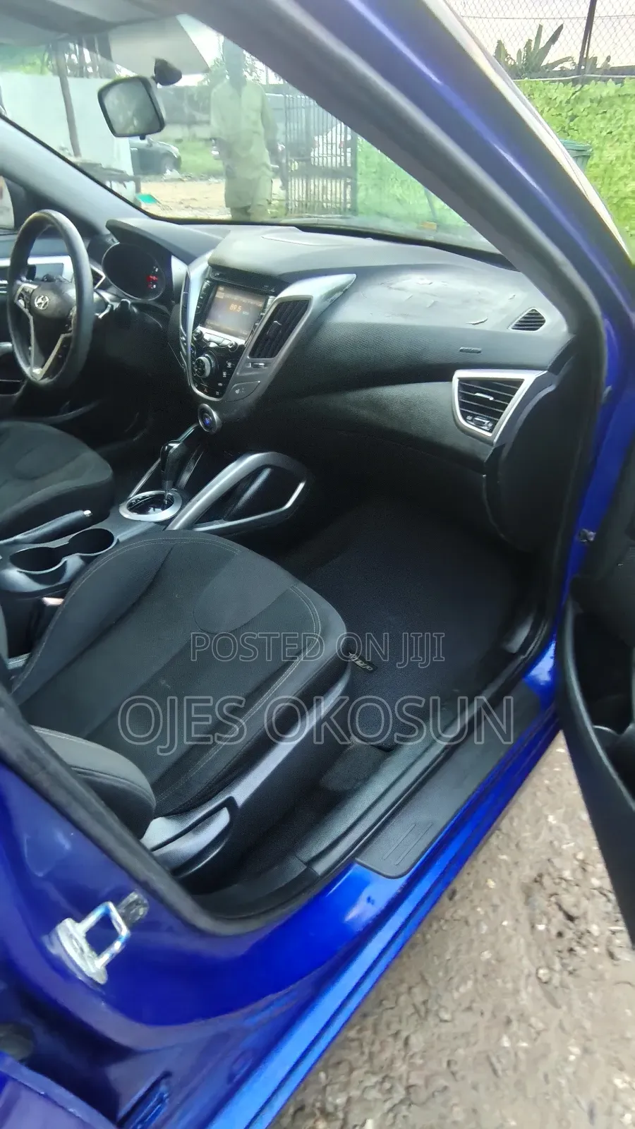Hyundai Veloster Automatic 2012 Blue