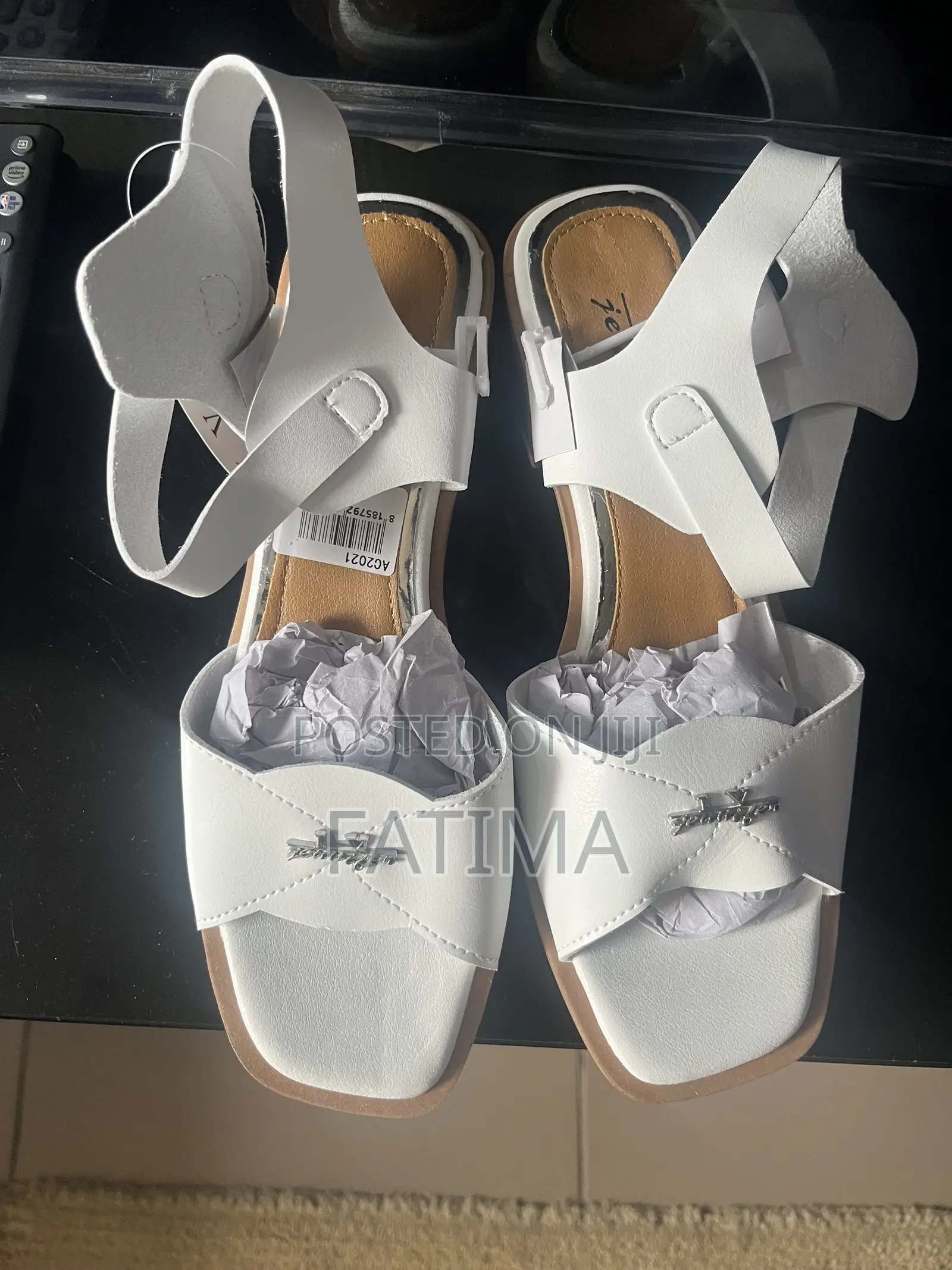 Iv Jennifer Sandals