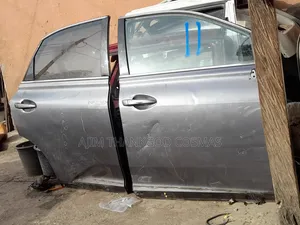 Front and Back Door Right Lexus Rx350 2010/2015 Model Tokunbo