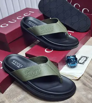 Gucci Leather Thong Slides