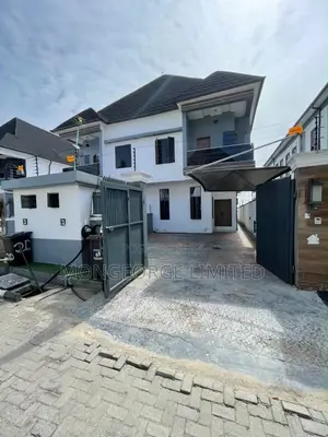 4bdrm Duplex in Lekki for sale