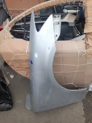 Fender Lexus Is250 2007/2012 Model Tokunbo