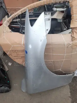 Fender Lexus Is250 2007/2012 Model Tokunbo