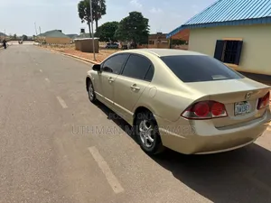 Honda Civic 2008 Maroon